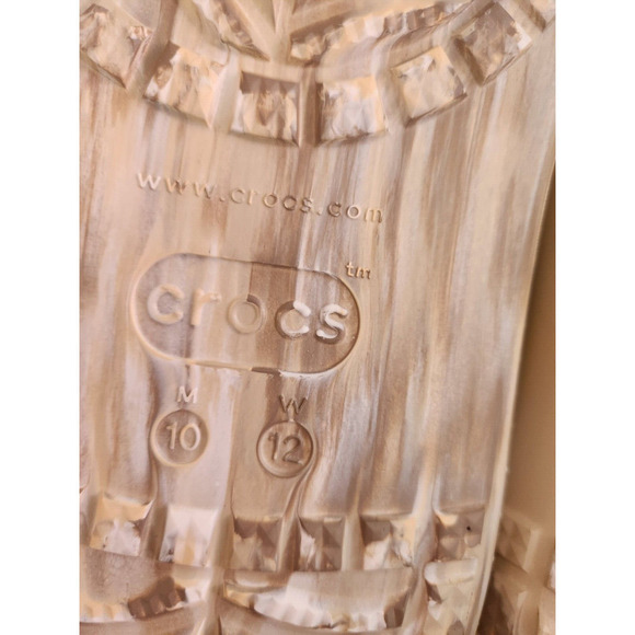 New Crocs Classic Crush Marbled Clog Size M10/W12 Bone Multiple - Picture 8 of 11